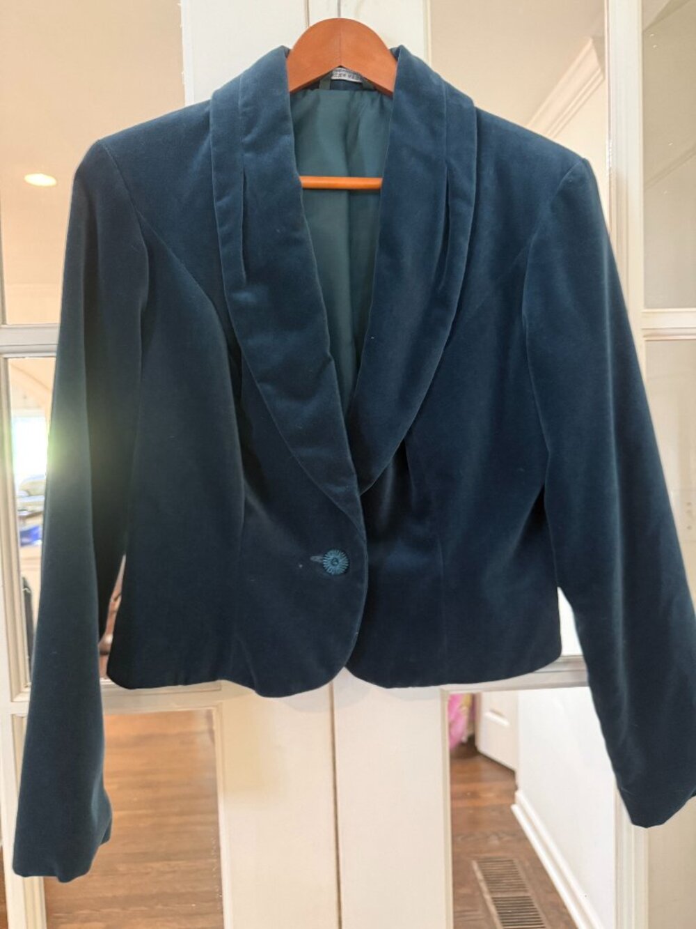 Laura Ashley vintage cropped green velvet blazer